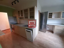 Pronájem nezařízeného bytu 2+1 s balkonem, 55 m², ul. Jílová, Olomouc