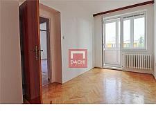 Pronájem pokoje 12m² s lodžií, v bytě 96m² na ulici Junácká, Olomouc